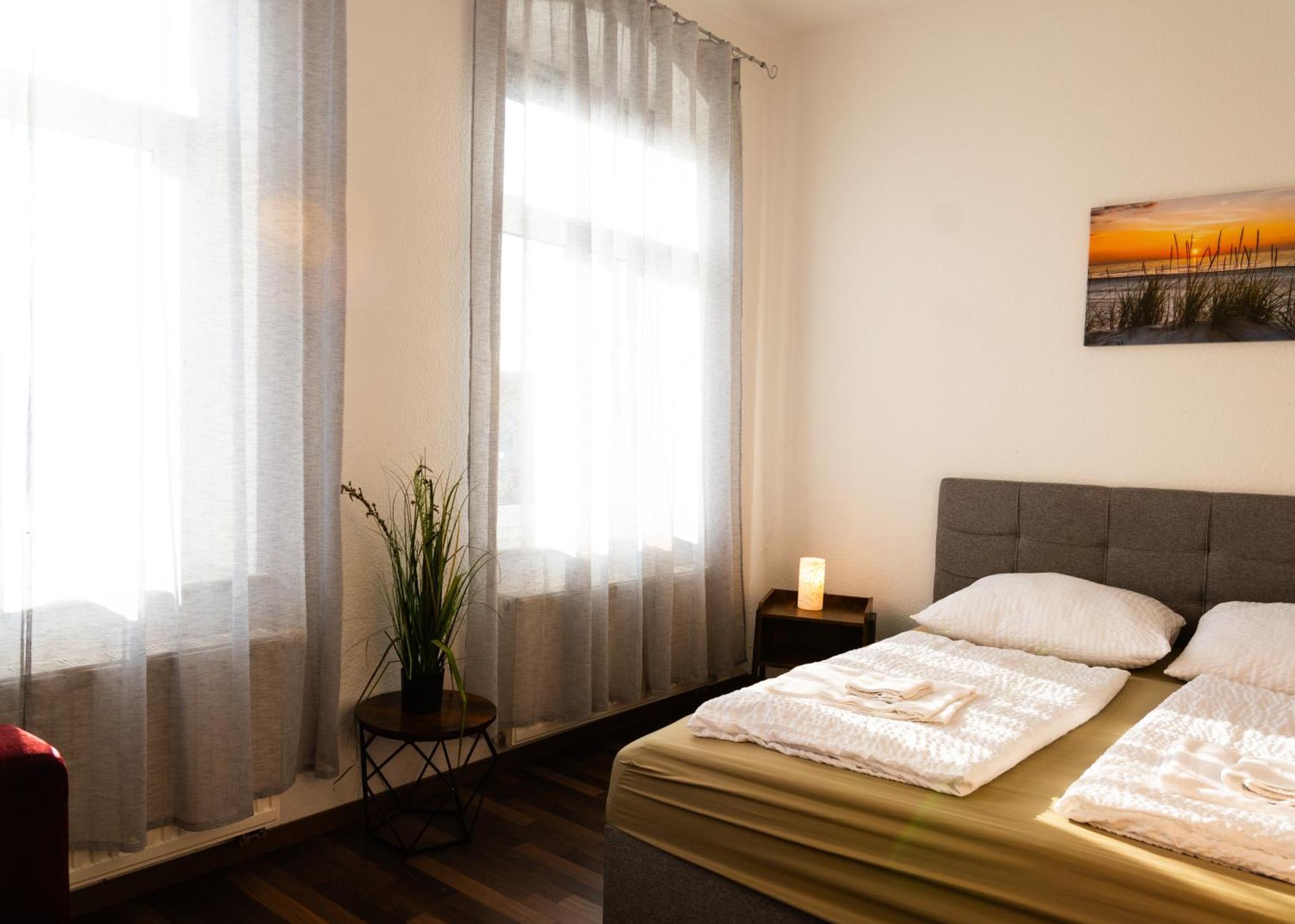 Apartmenthaus Rankestrasse 4 Дрезден Екстер'єр фото